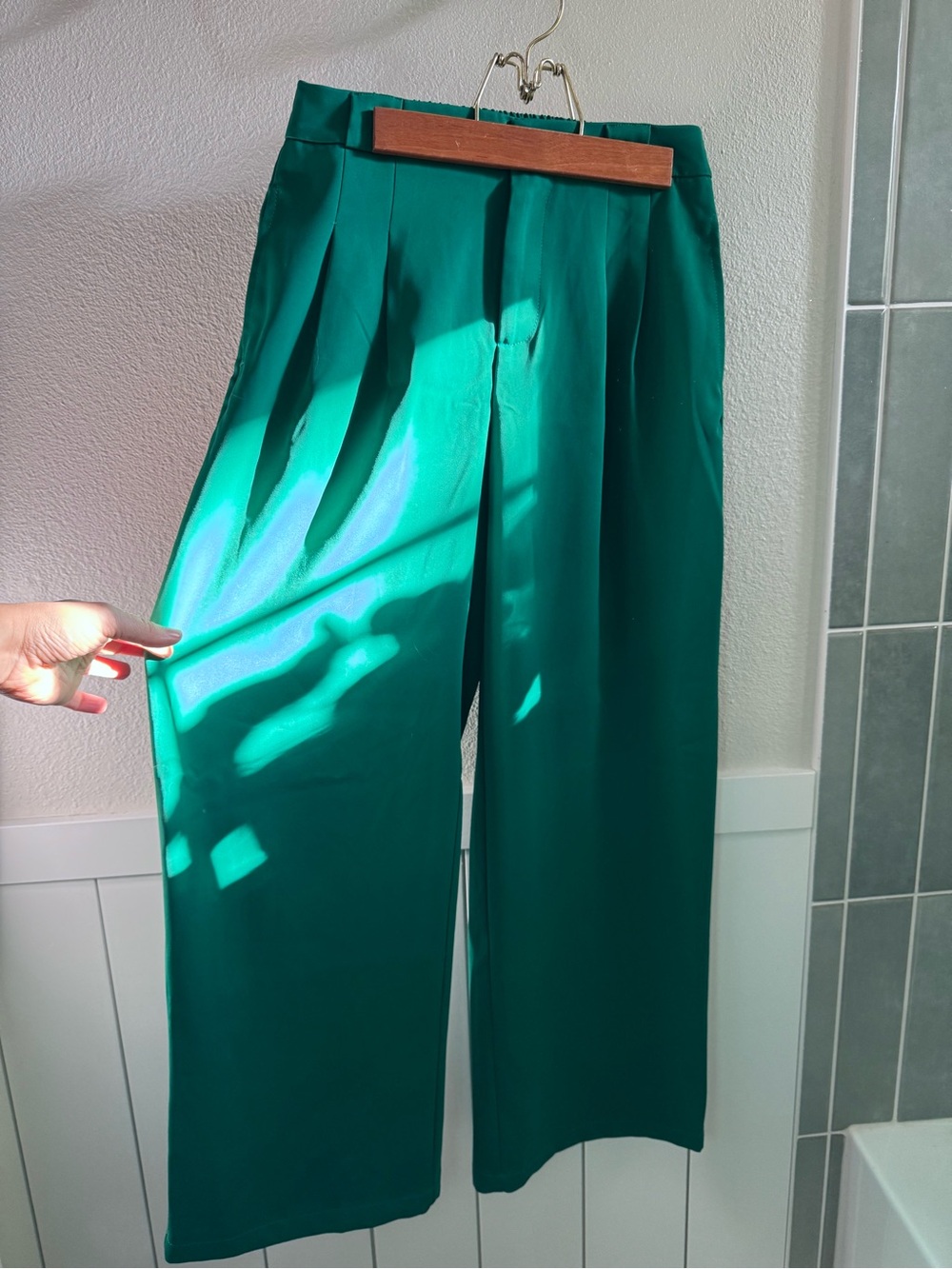 Wide-Leg Emerald Green Women's Dress Pants